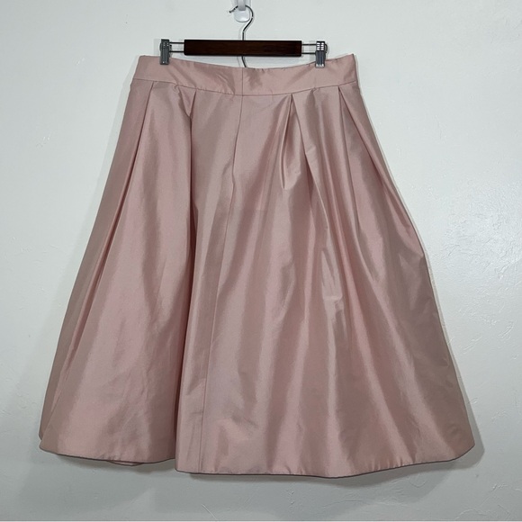 White House Black Market Light Pink Pleated Full Circle Satin Skirt Size 14 - Picture 8 of 12